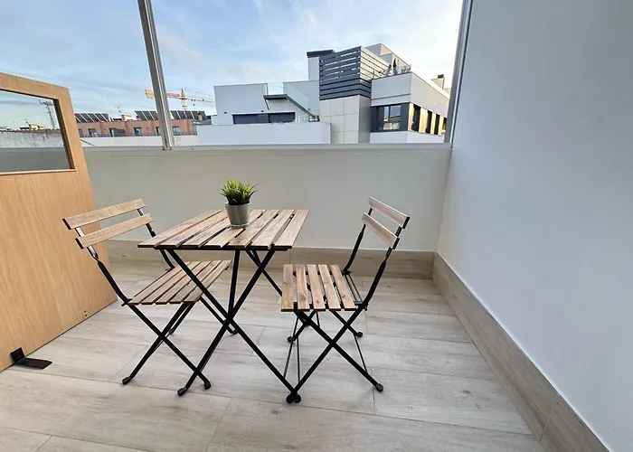 Luminosos Apartamentos Pozuelo A 8 Minutos De Palacio Real