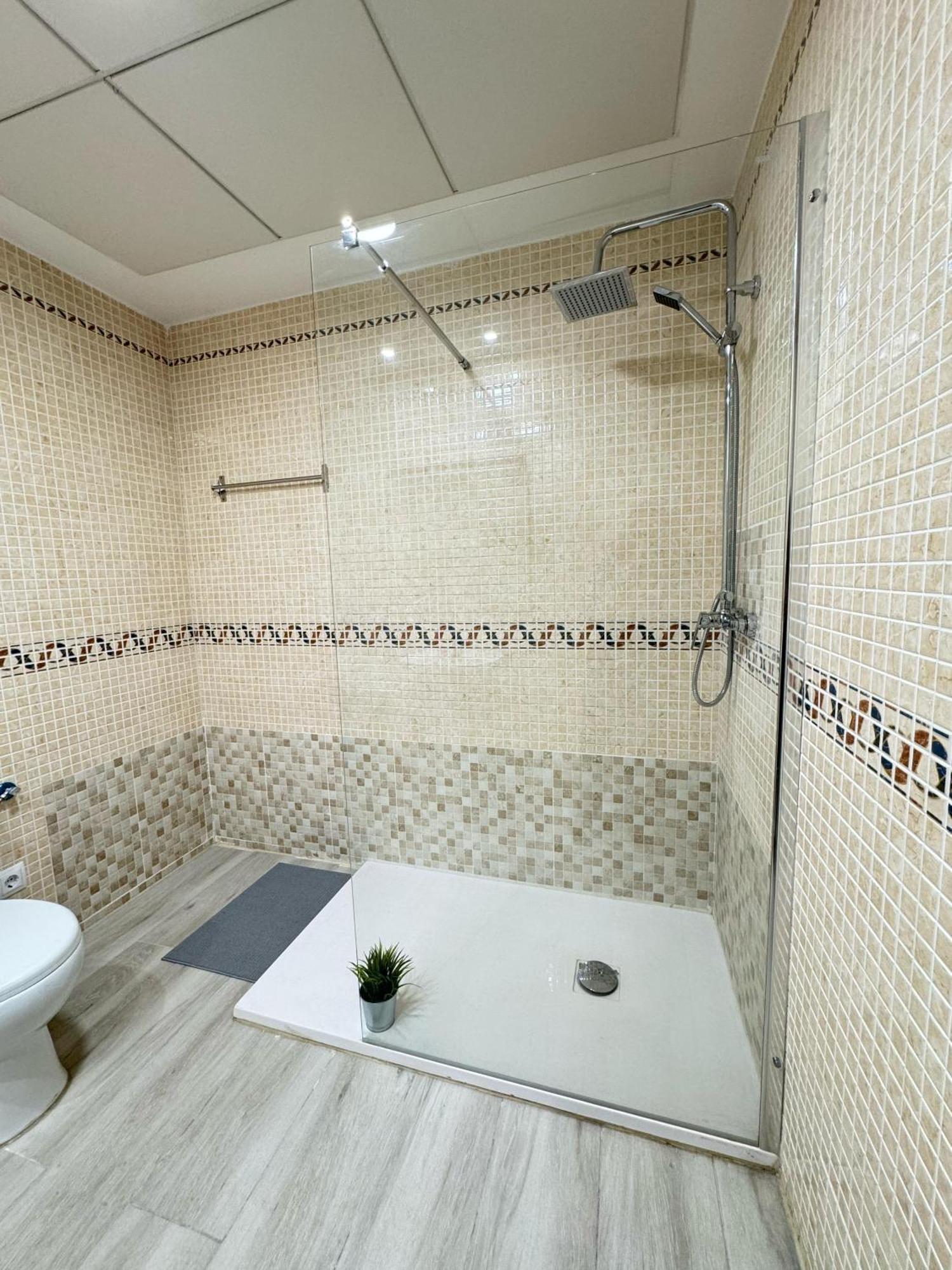 Apartament Luminosos Pozuelo A 8 Minutos De Palacio Real *